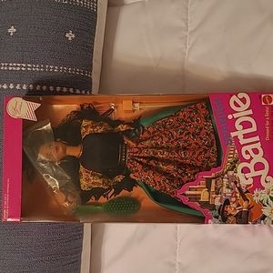 Spanish Barbie 1991 NIB Vintage